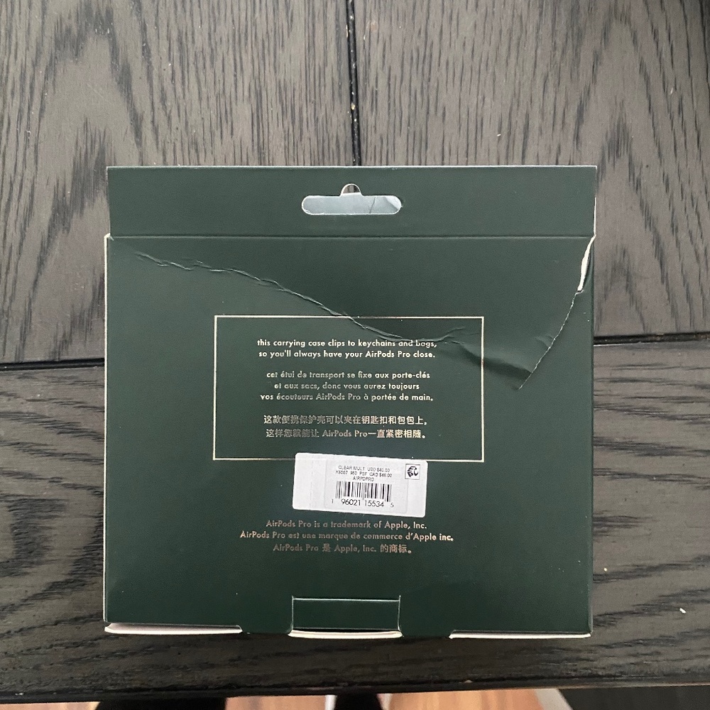 Kate spade Air pod pro case